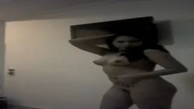 Cam Latihan Goyang Pantat Montok Sampe Memek Basah